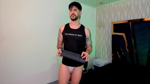 Snapshot of petesevans_1 chatting on October 2025 11:24:02 PM PETES EVANS new account online show from October 2025 11:24:02 PM