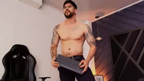 PETES EVANS new account online show from April 2026 11:50:01 PM