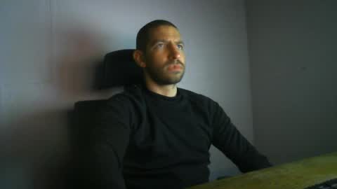 Paco online show from April 2026 07:11:02 PM