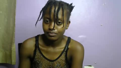 petite_star2 online show from October 2025 10:30:02 PM