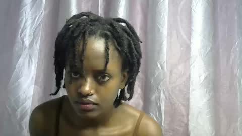 petite_star2 online show from January 2026 10:26:01 PM