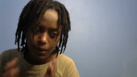 petite_star2 online show from February 2026 04:54:01 AM