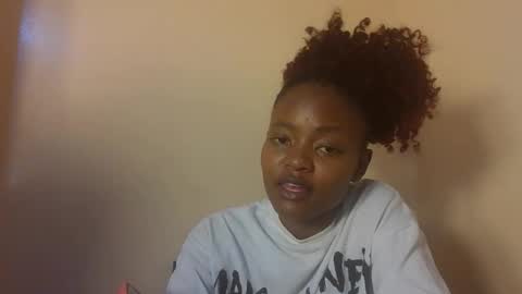 Bad gurl Riri online show from December 2025 12:42:02 PM