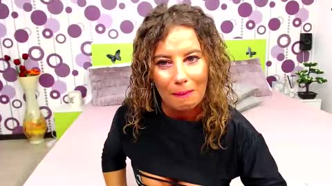 Alyssa online show from January 2025 11:32:02 AM