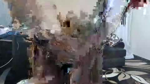 Snapshot of petiteblackjuicy chatting on April 2026 06:05:02 PM Amara online show from April 2026 06:05:02 PM