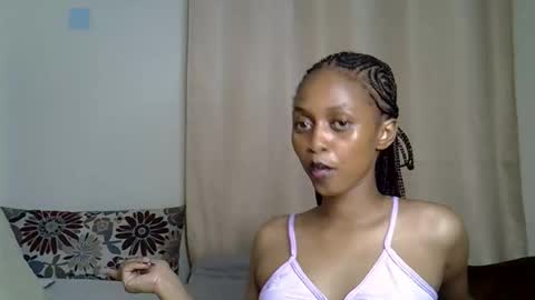 Caramel online show from October 2025 09:26:01 PM