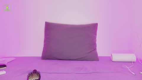 Charlize XL online show from February 2025 02:36:01 PM