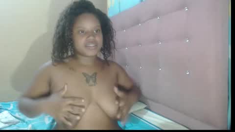 petitechocolatemommy online show from January 2026 02:48:02 AM