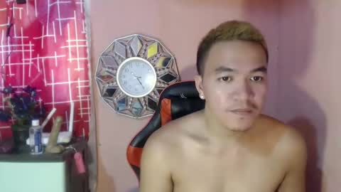 Snapshot of petitehugecockxnxxx chatting on September 2025 02:27:01 AM Call me jake online show from September 2025 02:27:01 AM