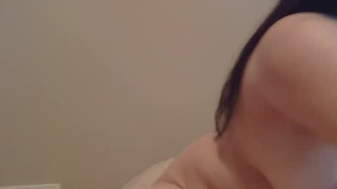 Snapshot of petitelatinachicka chatting on February 2026 03:36:01 AM Fabi online show from February 2026 03:36:01 AM