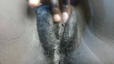 Snapshot of petiteme1 chatting on January 2025 01:21:02 AM petiteme1 online show from January 2025 01:21:02 AM