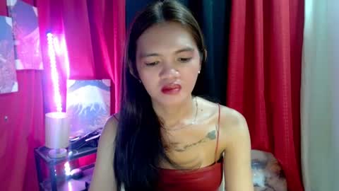 Snapshot of petitepinaycyrenets chatting on June 2026 10:15:01 AM TsDELICIOUSCum69 online show from June 2026 10:15:01 AM