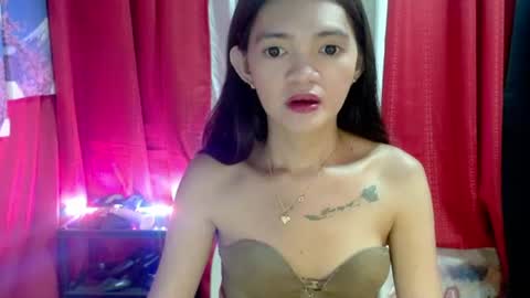 Snapshot of petitepinaycyrenets chatting on July 2026 08:56:02 AM TsDELICIOUSCum69 online show from July 2026 08:56:02 AM
