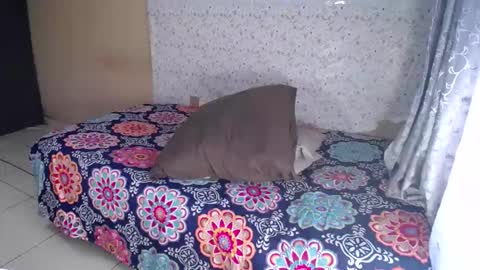 petitesammy online show from April 2026 10:53:02 AM