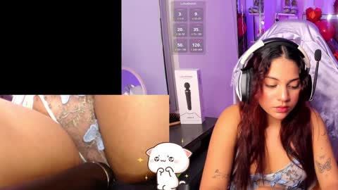 Snapshot of petitesofia_ chatting on February 2025 02:26:01 PM Sofia online show from February 2025 02:26:01 PM