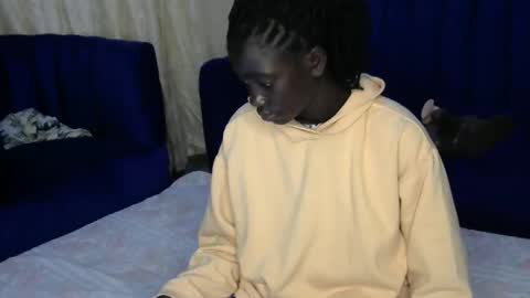 petitte_gyaal online show from October 2025 10:22:02 PM