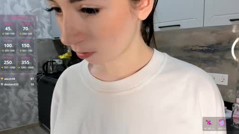 Emma online show from December 2024 10:12:01 PM