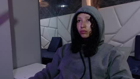 Moon  online show from December 2025 11:08:01 AM