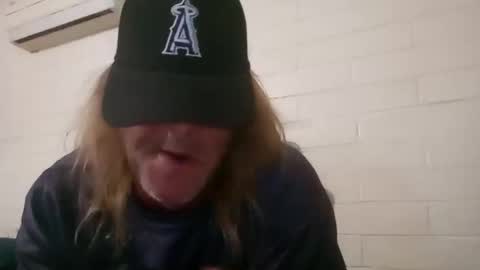 Snapshot of pevinu chatting on September 2025 06:49:01 AM Hugh Pervert online show from September 2025 06:49:01 AM