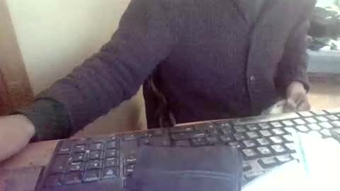 Snapshot of peyo873996 chatting on April 2026 07:00:01 AM peyo873996 online show from April 2026 07:00:01 AM