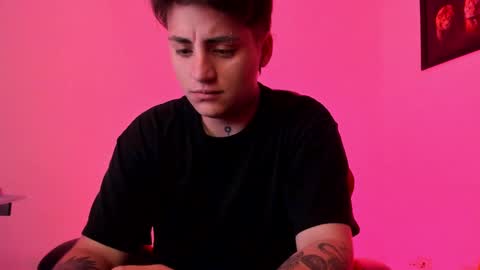 Snapshot of peytonbox chatting on September 2025 11:58:01 AM peytonbox online show from September 2025 11:58:01 AM