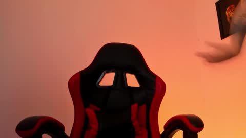 Snapshot of peytonbox chatting on October 2025 11:53:01 AM peytonbox online show from October 2025 11:53:01 AM