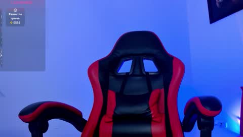 Snapshot of peytonbox chatting on October 2025 11:32:02 AM peytonbox online show from October 2025 11:32:02 AM