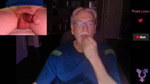 Snapshot of pghk2000 chatting on June 2026 06:40:02 AM George online show from June 2026 06:40:02 AM