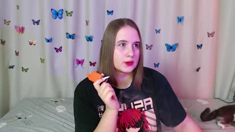 Snapshot of phantommira chatting on January 2025 07:11:01 PM phantommira online show from January 2025 07:11:01 PM