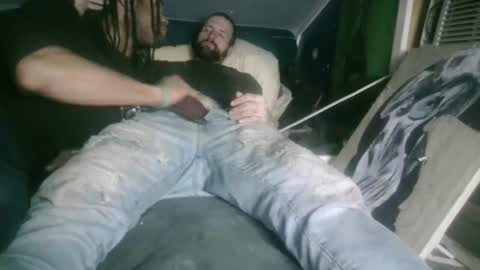 yelloboner online show from February 2025 02:03:02 AM