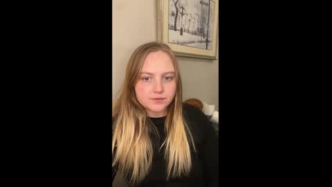 Snapshot of phatassblond chatting on January 2025 11:16:02 PM PhatAssBlond online show from January 2025 11:16:02 PM