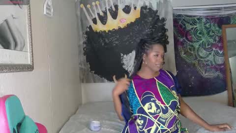 Snapshot of phatjuicypeach chatting on September 2025 03:17:01 AM Destiny Adams online show from September 2025 03:17:01 AM