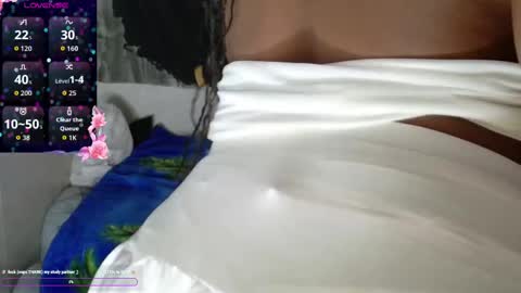 Snapshot of phatjuicypeach chatting on October 2025 11:58:02 PM Destiny Adams online show from October 2025 11:58:02 PM