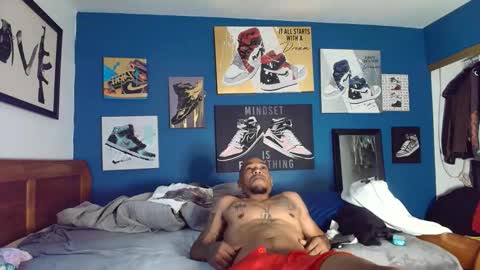 Snapshot of phenomenalfit00 chatting on November 2025 02:40:02 PM phenomenalfit00 online show from November 2025 02:40:02 PM