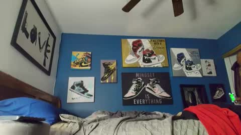 Snapshot of phenomenalfit00 chatting on November 2025 03:38:02 PM phenomenalfit00 online show from November 2025 03:38:02 PM