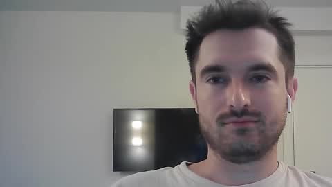 PhilipBorison online show from September 2025 05:44:01 AM