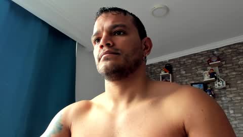 Snapshot of philipe_inzagui chatting on January 2025 07:52:01 PM Philipe online show from January 2025 07:52:01 PM