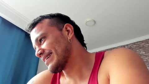 Snapshot of philipe_inzagui chatting on February 2025 08:44:02 PM Philipe online show from February 2025 08:44:02 PM