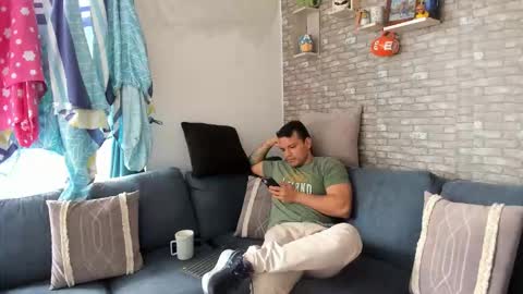 Philipe online show from February 2026 07:11:01 PM