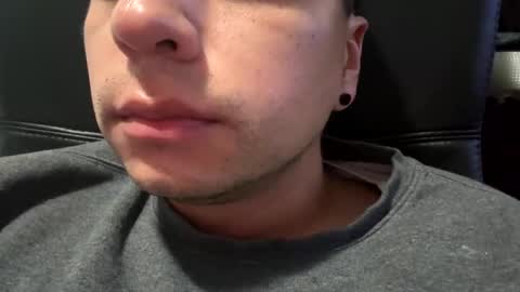 Snapshot of phillip_112233 chatting on October 2025 05:30:01 AM phillip_112233 online show from October 2025 05:30:01 AM