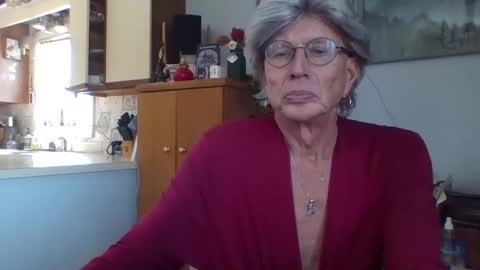 Snapshot of phillipa1023 chatting on January 2025 05:04:02 PM phillipa online show from January 2025 05:04:02 PM