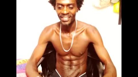 Snapshot of phillipp_hott chatting on January 2025 11:28:01 PM 2 pac shakur online show from January 2025 11:28:01 PM