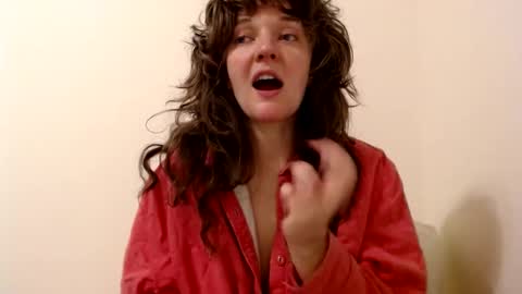 sophie online show from January 2025 11:17:01 PM