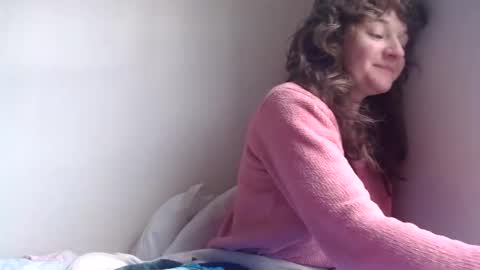 sophie online show from February 2025 03:28:02 PM