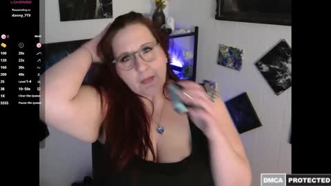 Snapshot of philthyrose469 chatting on January 2025 06:17:01 AM Rose online show from January 2025 06:17:01 AM