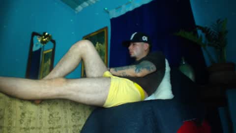 Snapshot of phlilloyhighclouds chatting on February 2025 05:15:02 PM phlilloyhighclouds online show from February 2025 05:15:02 PM