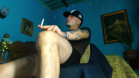 Snapshot of phlilloyhighclouds chatting on February 2025 03:01:02 PM phlilloyhighclouds online show from February 2025 03:01:02 PM