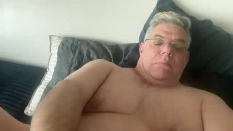 Snapshot of phlpjd chatting on November 2025 01:50:01 PM phlpjd online show from November 2025 01:50:01 PM