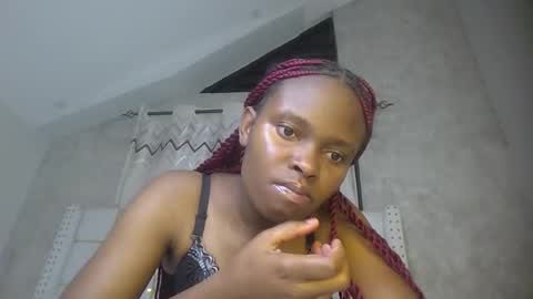 phoebe online show from March 2026 07:20:02 PM