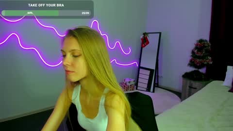 Snapshot of phoebepaw chatting on December 2024 04:14:02 PM Phoebe online show from December 2024 04:14:02 PM